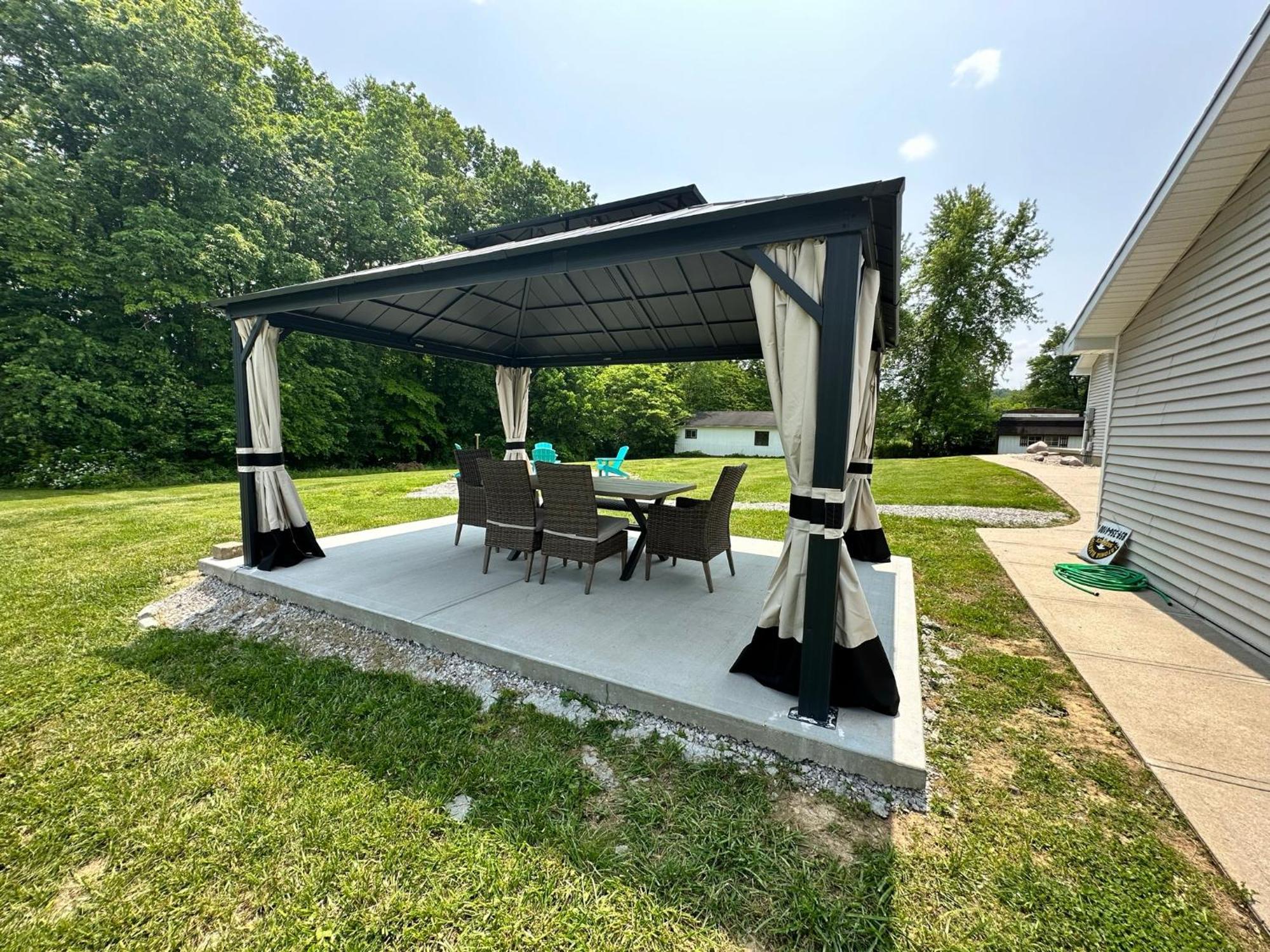 Suite 2 Butler Exterior photo